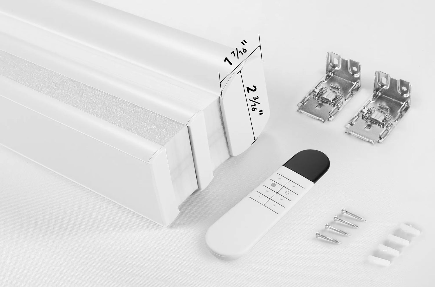 A flat lay image displaying all components included in the Kurlax package: shades, 15-channel remote, and mounting hardware.